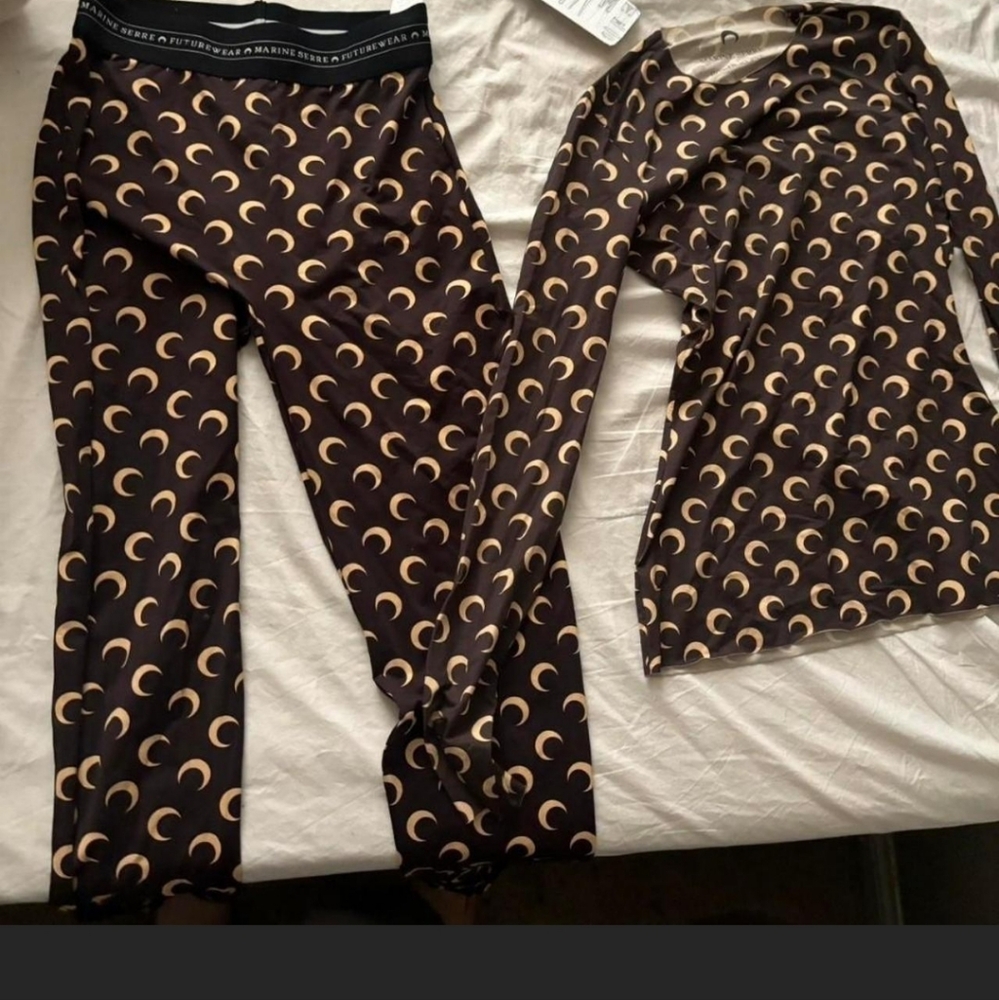 2 piece set